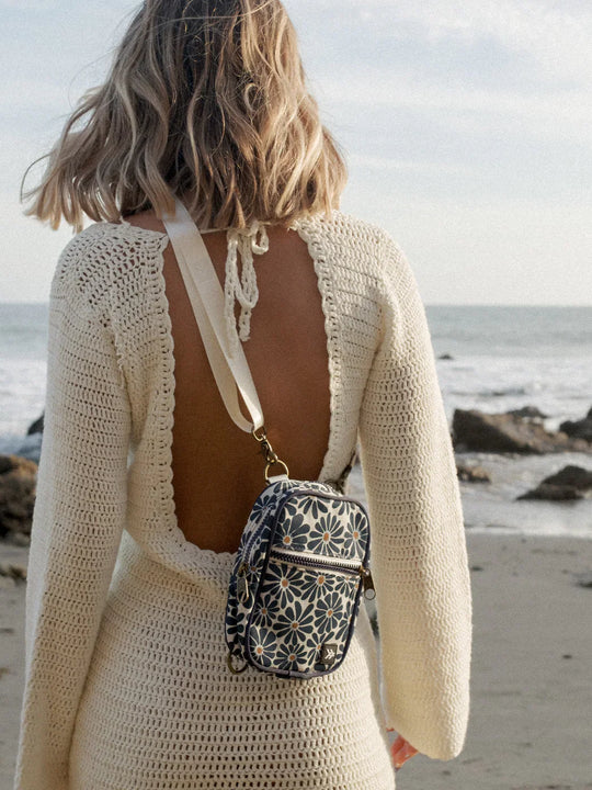 Emmeline Navy - Crossbody Bag