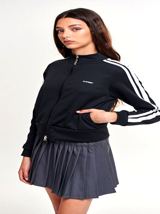 CAMPERA 47 STREET SPORTY NEGRA CON RAYAS
